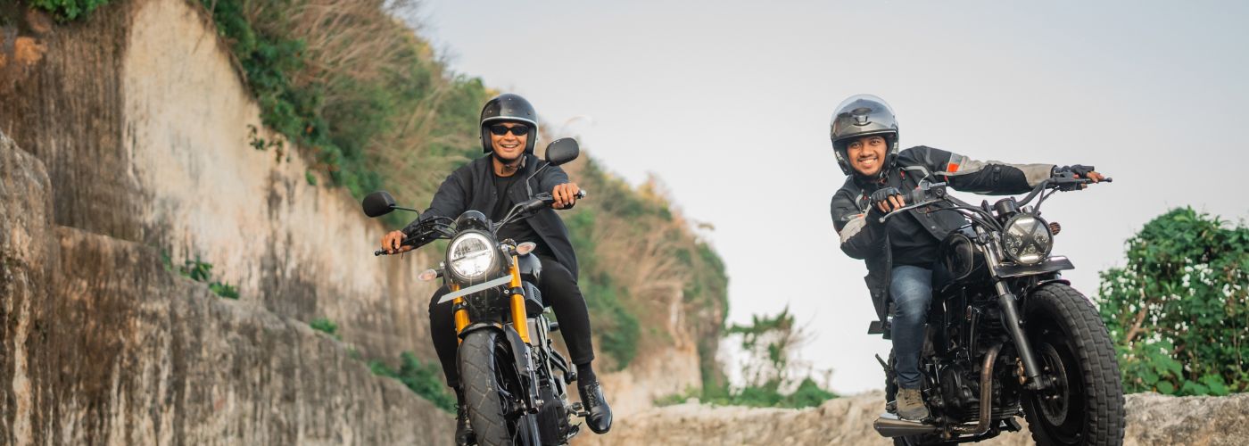 Communicate Clearly with Fellow Riders